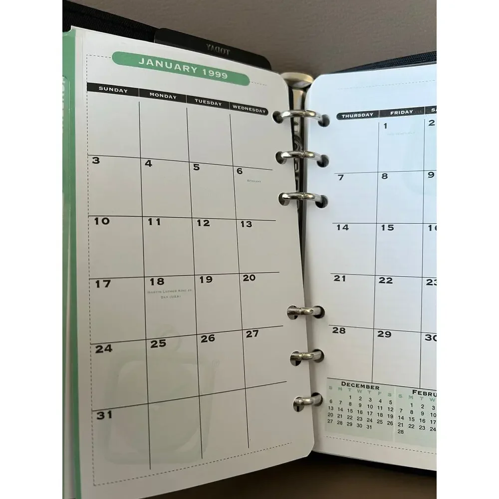 VTG Daytimer Medium Personal Planner Agenda Journel Organizer 90's Faux Leather